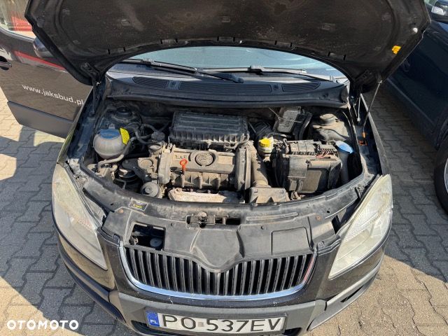 Skoda Roomster 1.6 16V Scout - 16