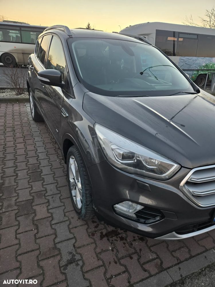 Ford Kuga 2.0 TDCi 4WD Trend - 3