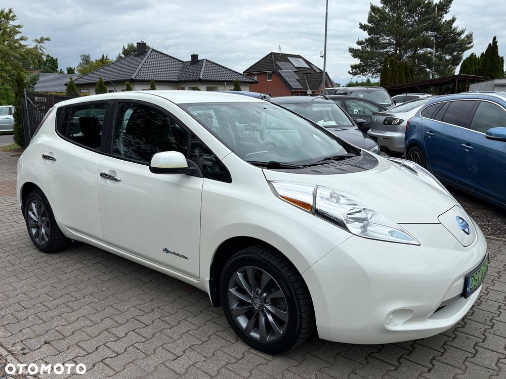 Nissan Leaf 30 kWh (mit Batterie) Tekna - 1