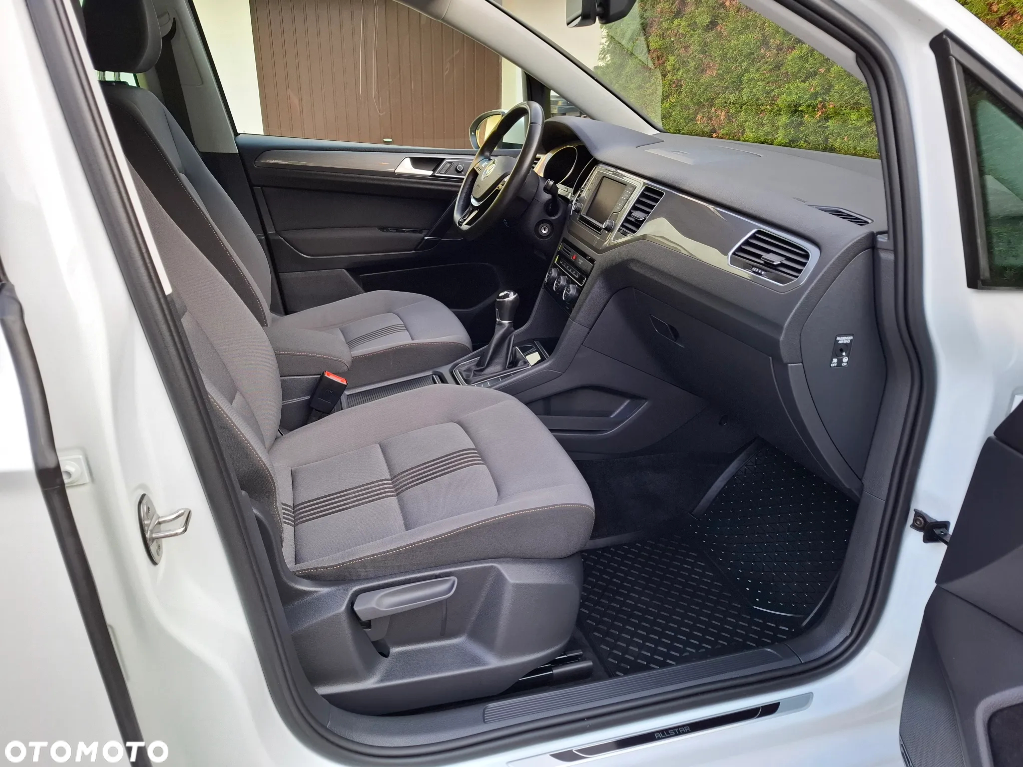 Volkswagen Golf Sportsvan - 13
