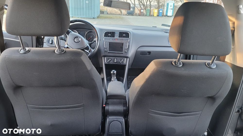 Volkswagen Polo 1.2 TSI (Blue Motion Technology) Comfortline - 23
