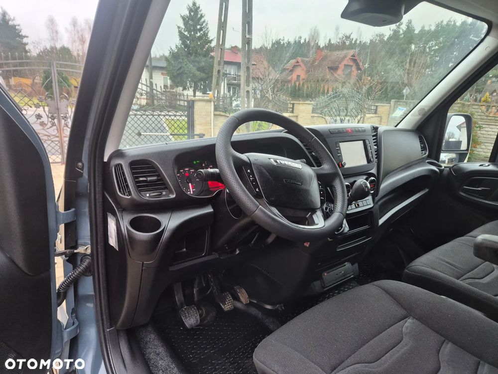 Iveco DAILY 35C17 170KM L3H2 KLIMA BLIZNIAK SUPER STAN NAVI - 25