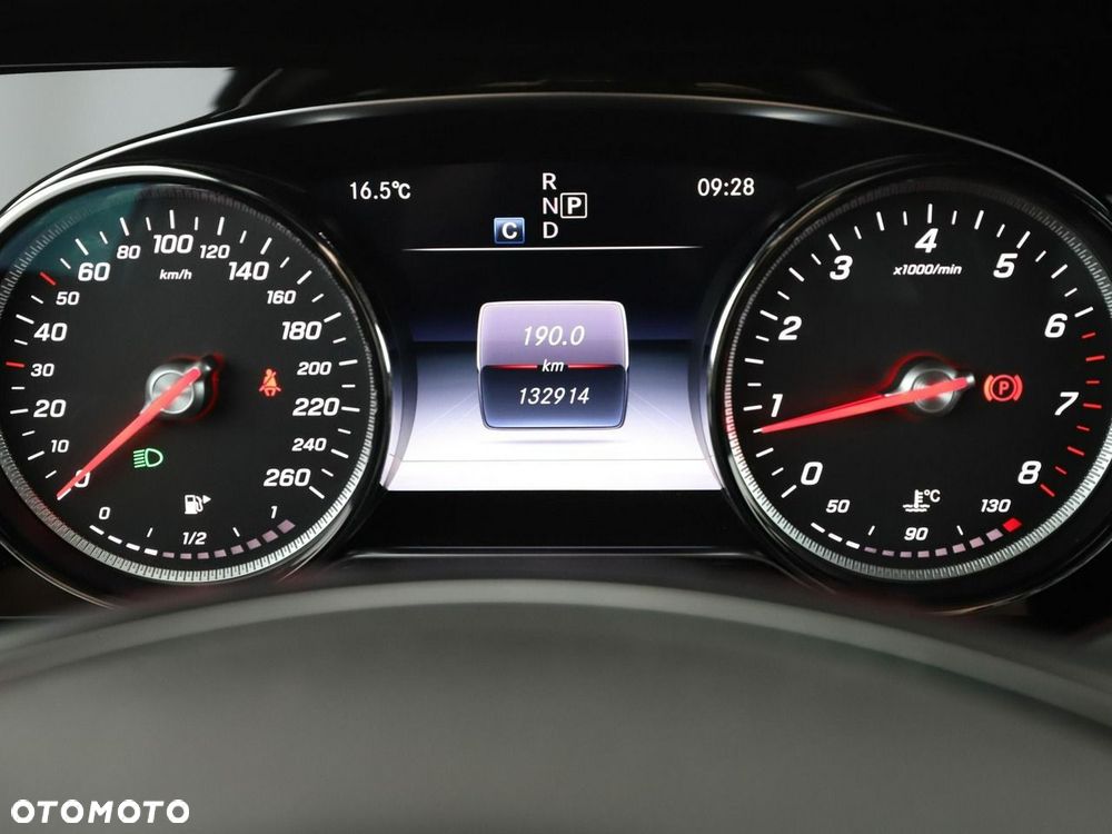 Mercedes-Benz Klasa E 200 7G-TRONIC Avantgarde - 23