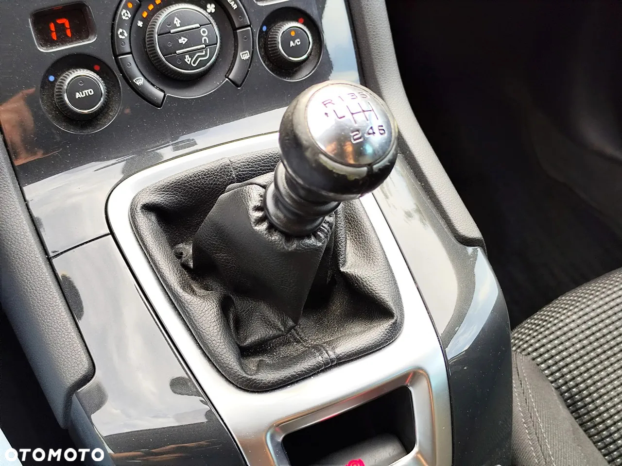 Peugeot 5008 2.0 HDi Active - 15