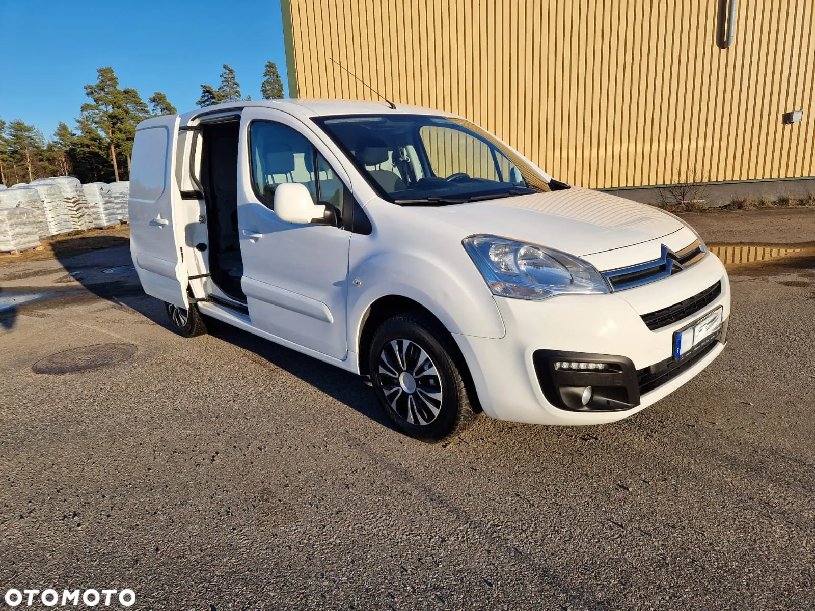 Citroën Berlingo 1.6 HDi Van Automat L2 long 2017 3 miejsca FV-M - 6