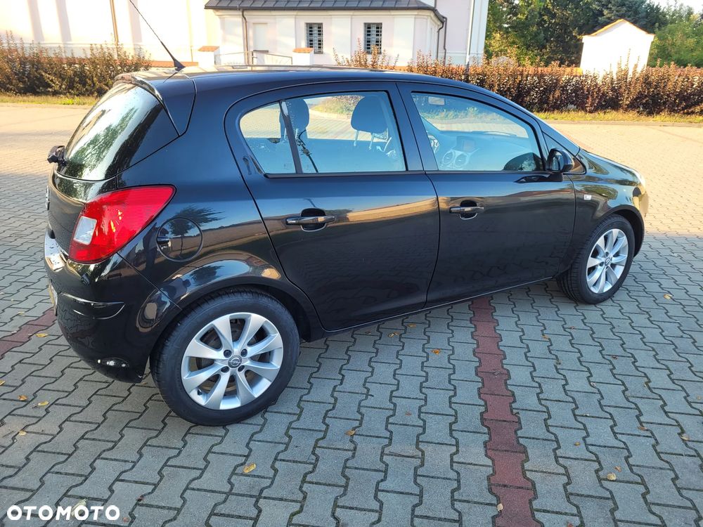 Opel Corsa 1.4 16V Enjoy - 7
