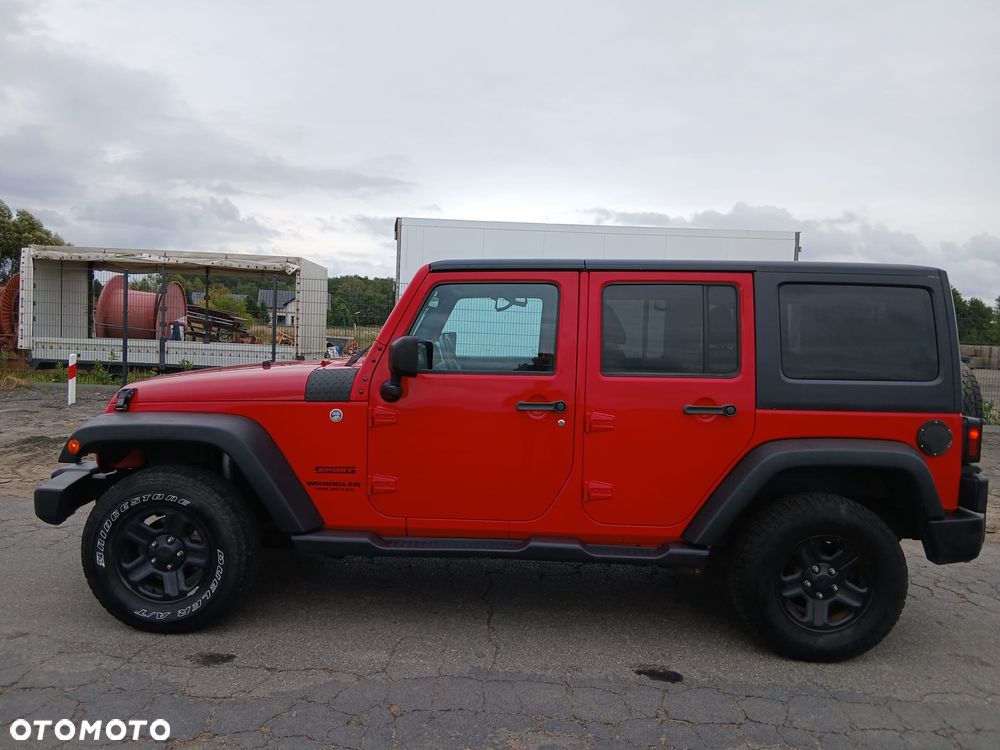 Jeep Wrangler - 8