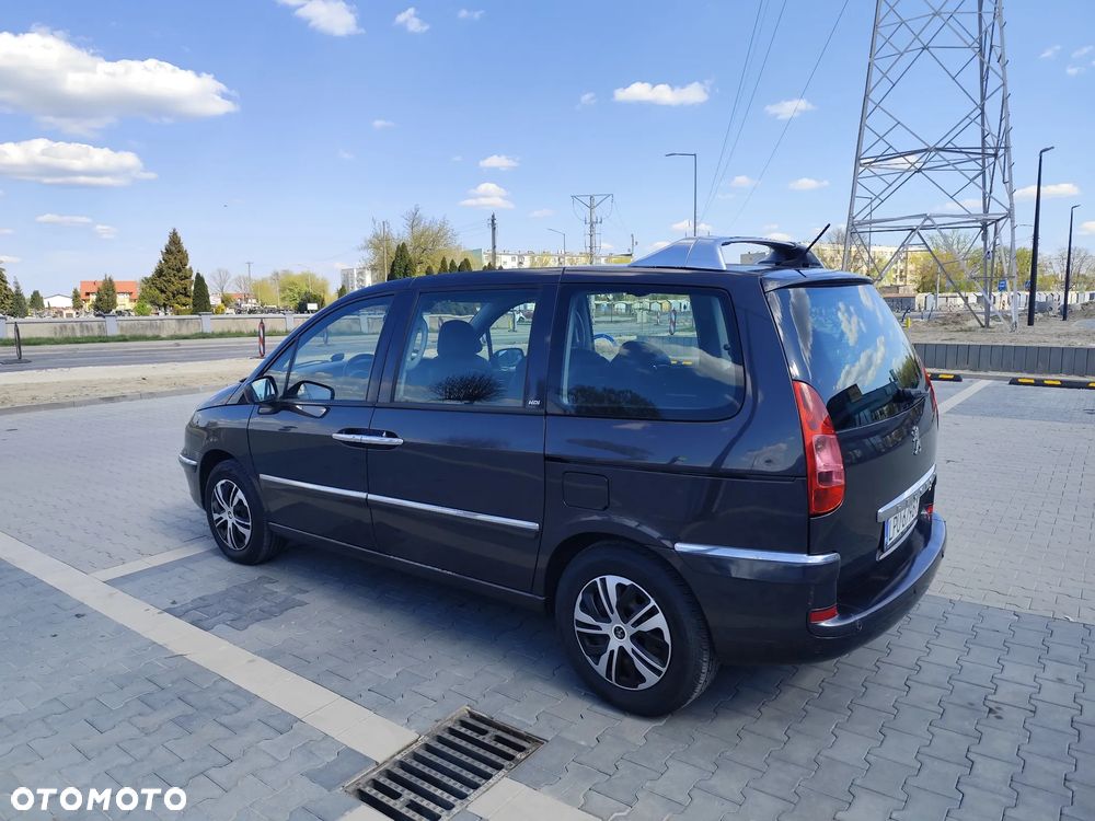 Peugeot 807 - 7