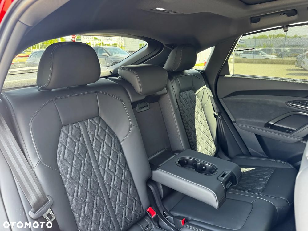 Audi SQ5 Sportback - 37