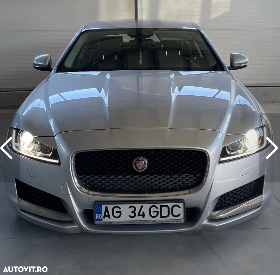 Jaguar XF 20d RWD Prestige - 9