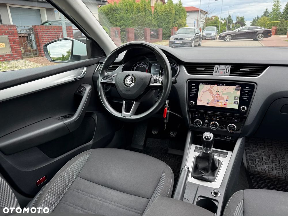 Skoda Octavia 2.0 TDI Style - 7