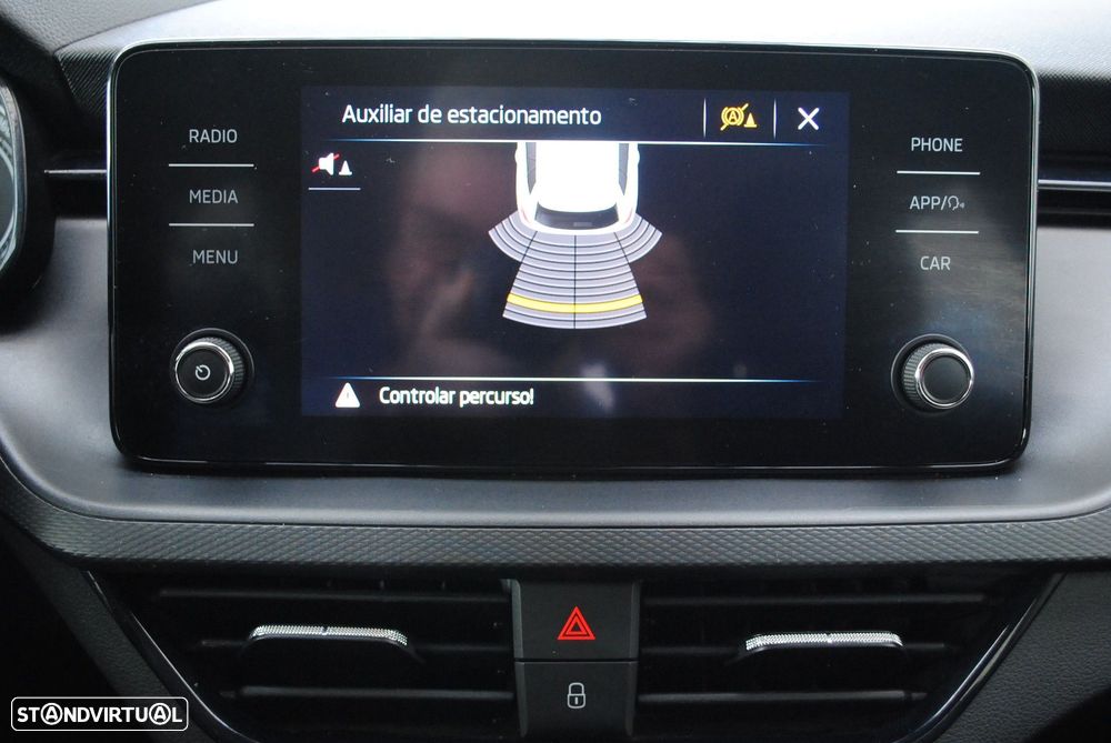 Skoda Kamiq 1.0 TSI DSG - 18