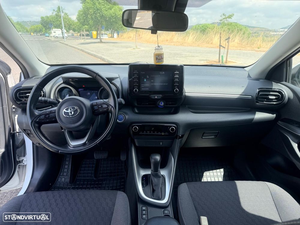 Toyota Yaris 1.5 HDF Comfort Plus - 10