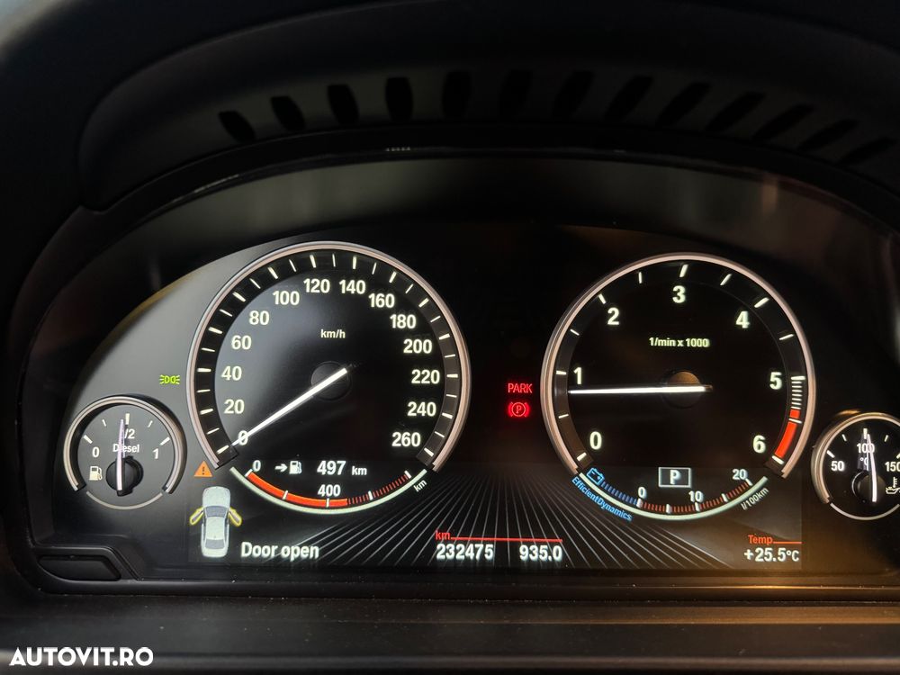 BMW Seria 5 520d Aut. - 10
