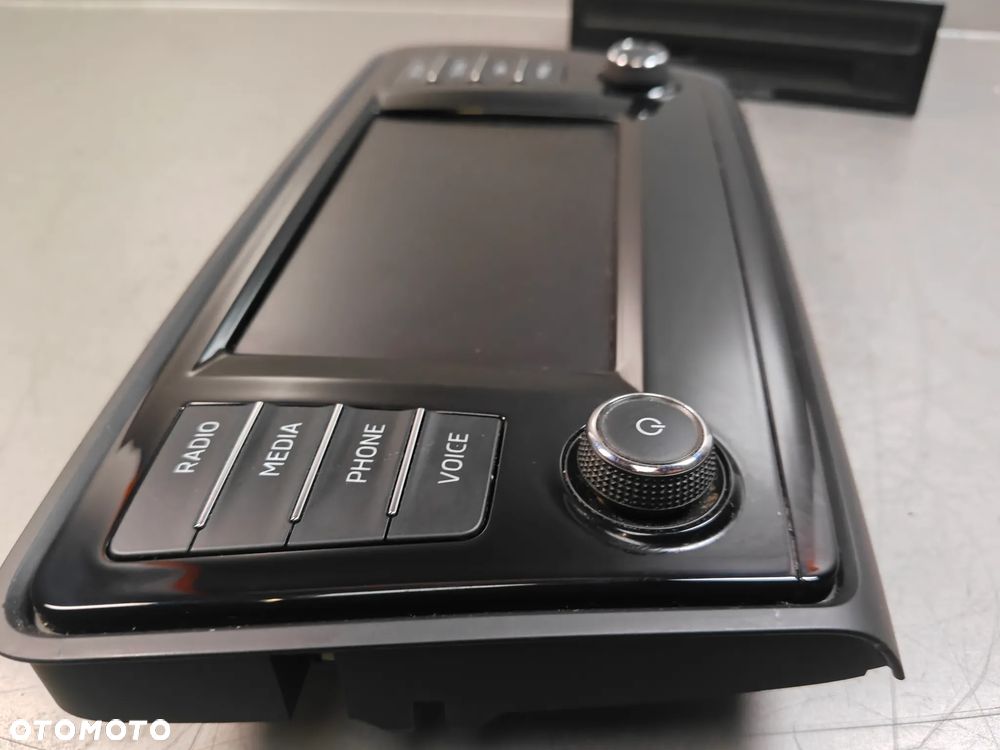 Radio Ekran Skoda Octavia 3 III Czytnik Multimediów Wyświetlacz 5Q0035842B 5E0919605H - 8