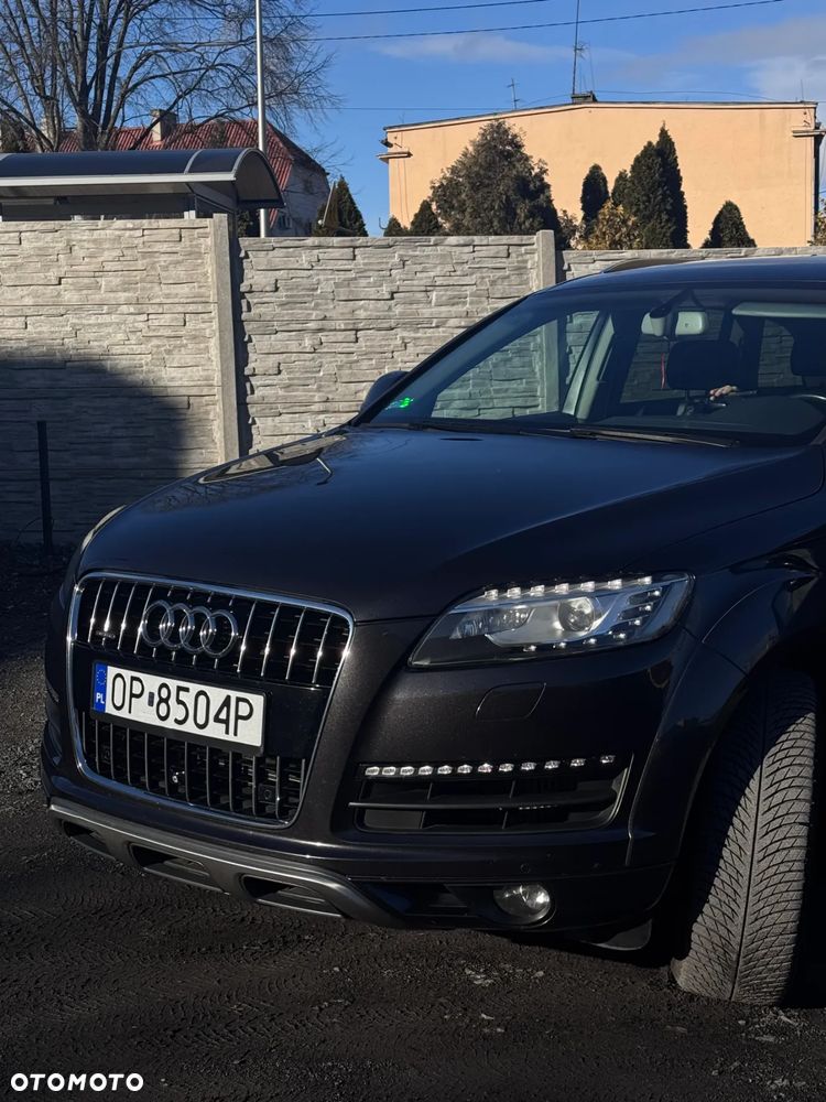 Audi Q7 - 7