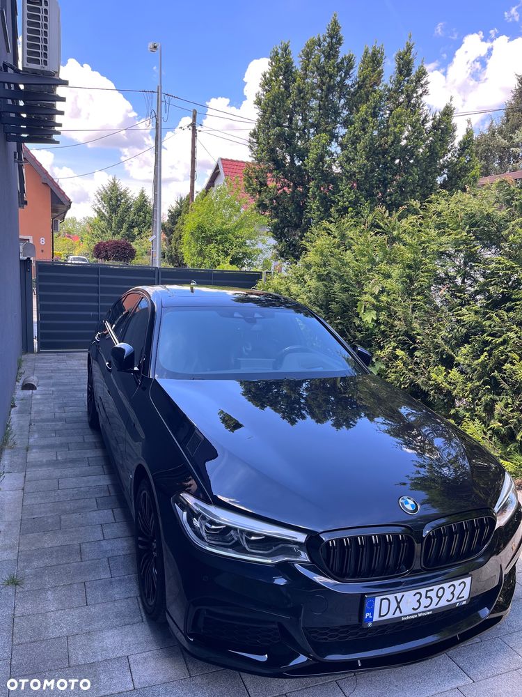 BMW Seria 5 530i xDrive M Sport Edition - 3