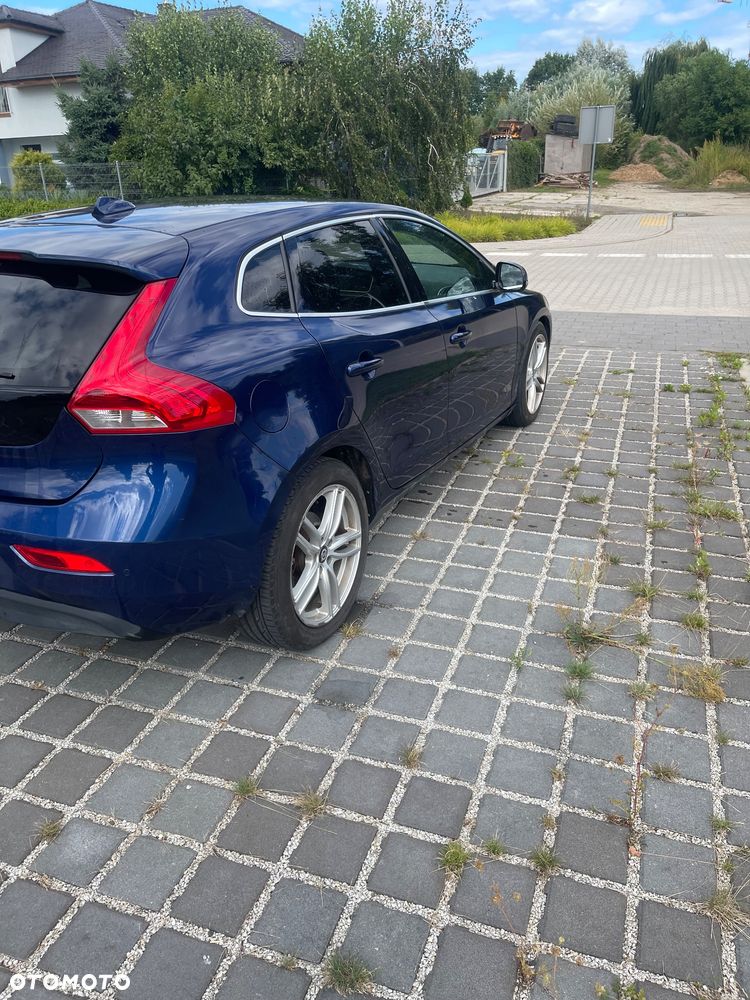 Volvo V40 D2 Drive-E Ocean Race - 12
