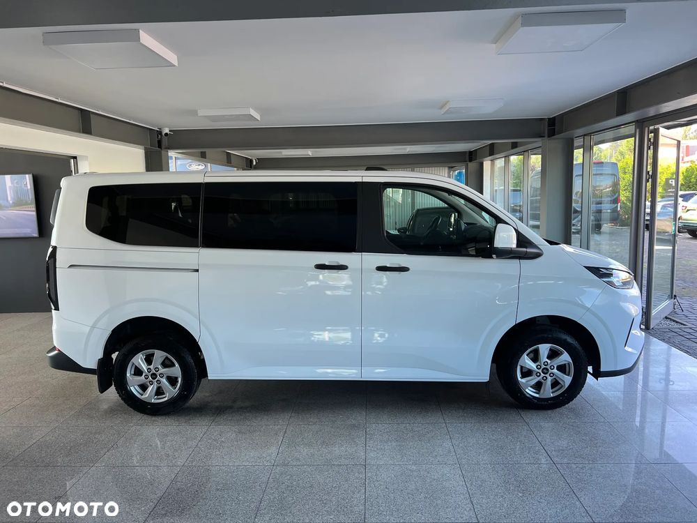 Ford Tourneo Custom 2.0 EcoBlue 320 L1 Limited - 17