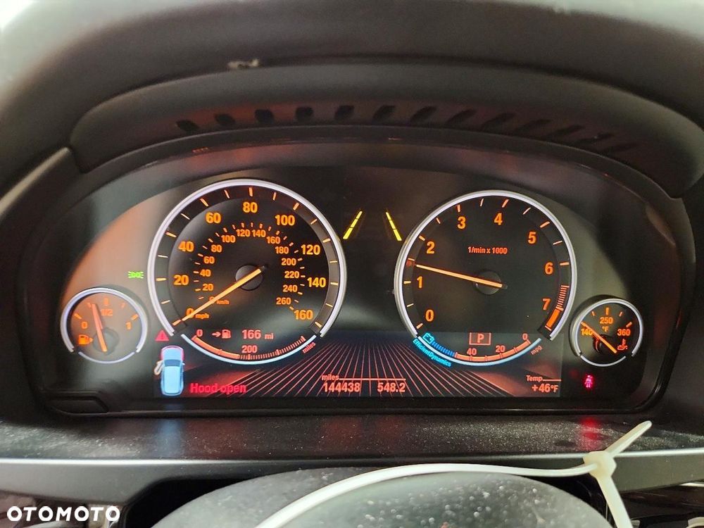 BMW X5 xDrive50i Sport-Aut - 8