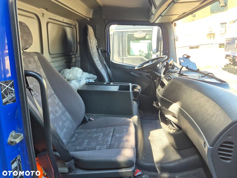 Mercedes-Benz Atego 1222 1224 z Niemiec 9m kontener izoterma podział manual - 10