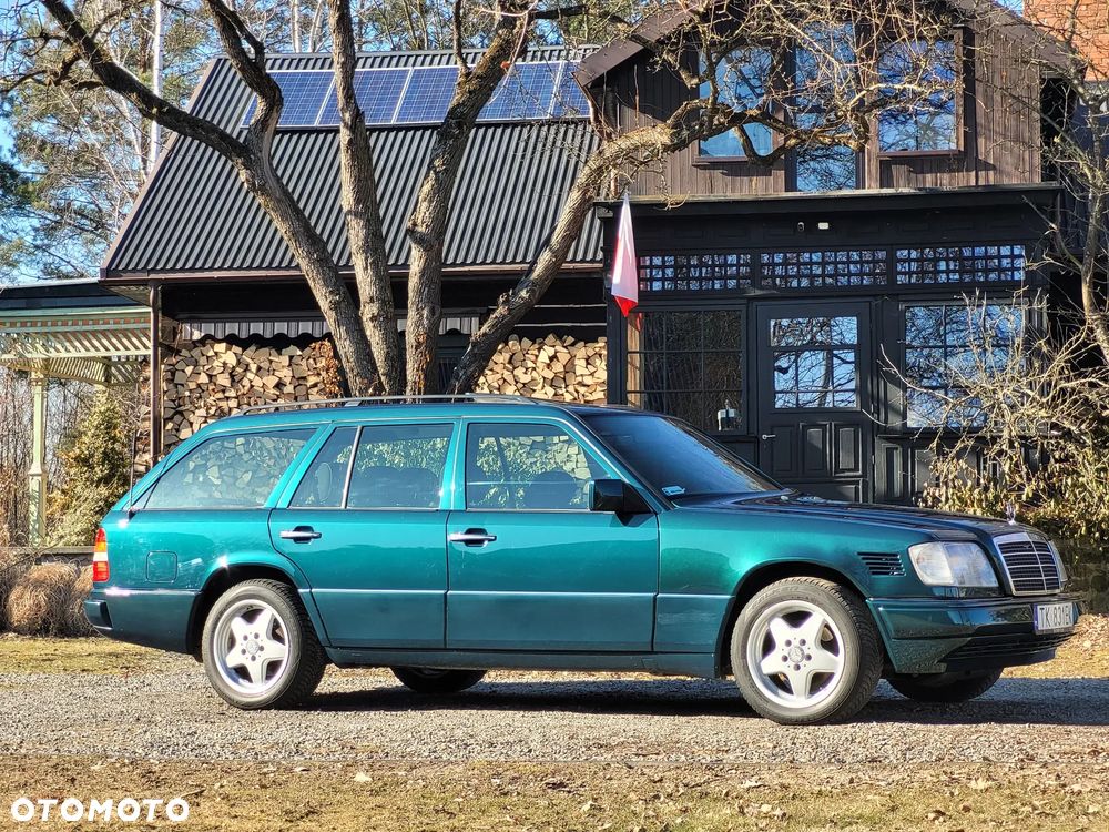 Mercedes-Benz Klasa E - 25