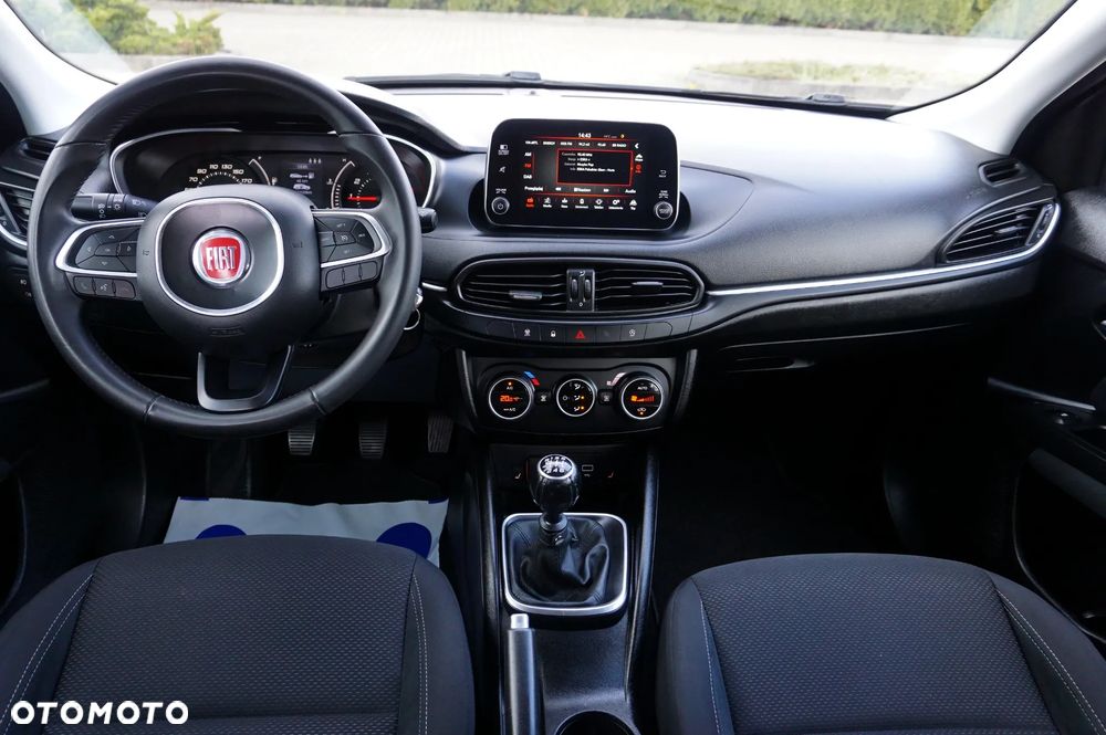 Fiat Tipo 1.4 T-Jet Lounge - 22