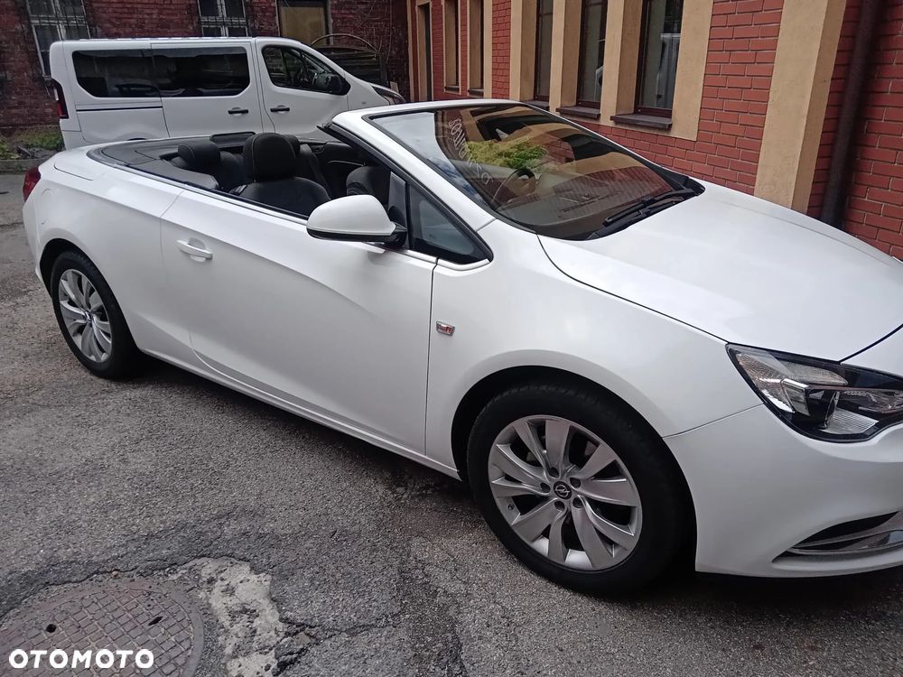 Opel Cascada 2.0 CDTI Cosmo S&S - 15