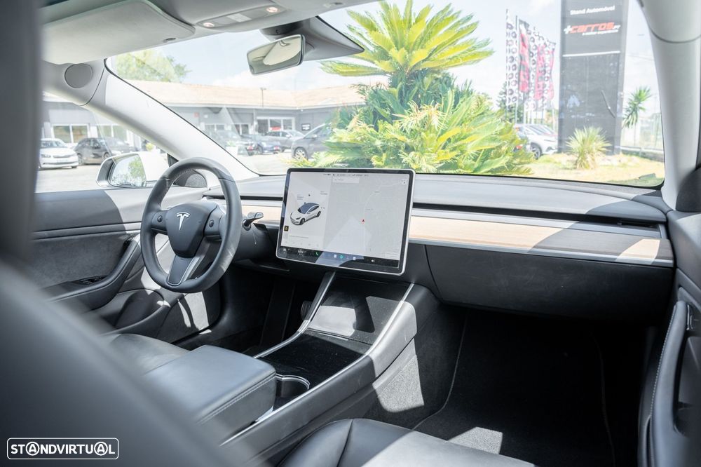 Tesla Model 3 Standard RWD Plus - 17