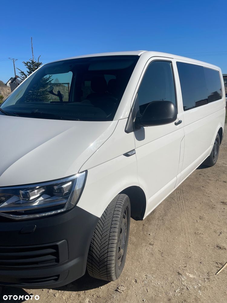 Volkswagen Transporter - 2