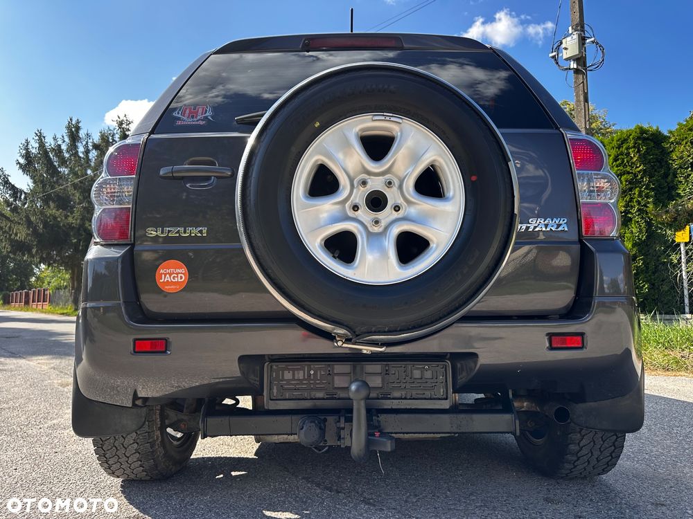 Suzuki Grand Vitara 1.6 De luxe - 8