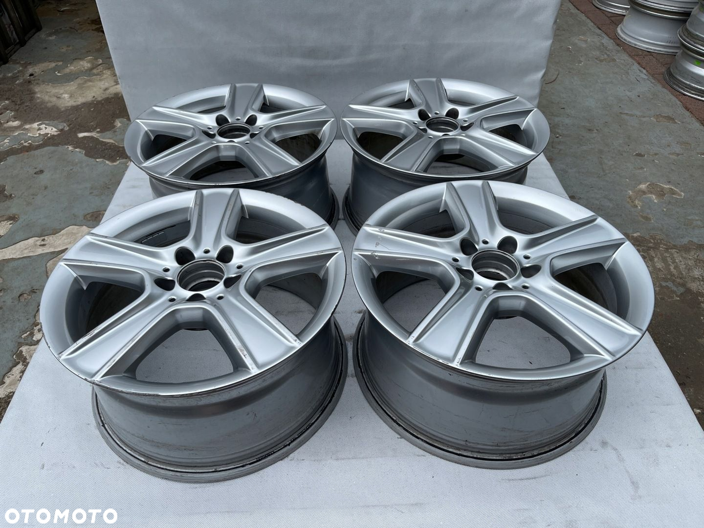 Felgi Mercedes 8,5J 17" ET58 350 - 2