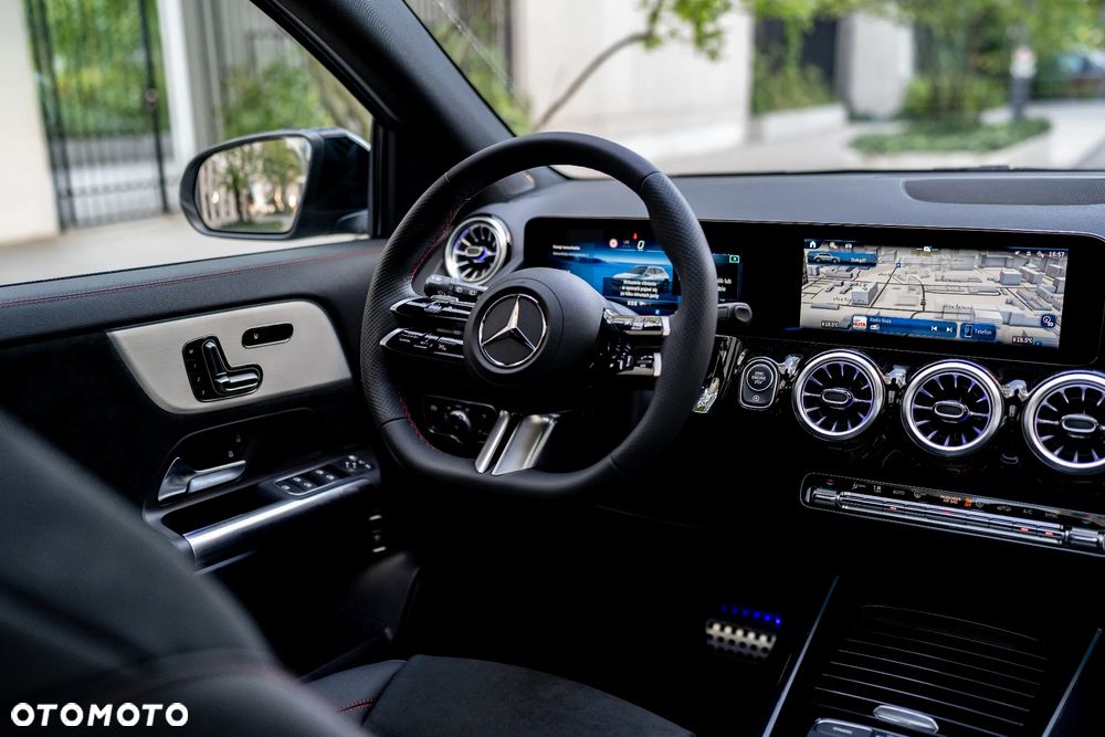 Mercedes-Benz GLA 200 mHEV AMG Line 7G-DCT - 28