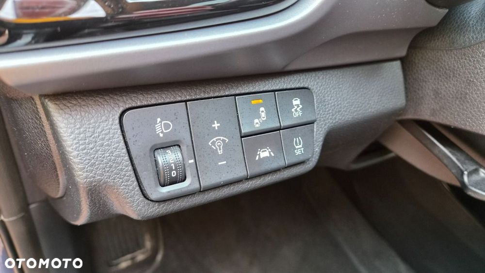 Kia Stonic - 18