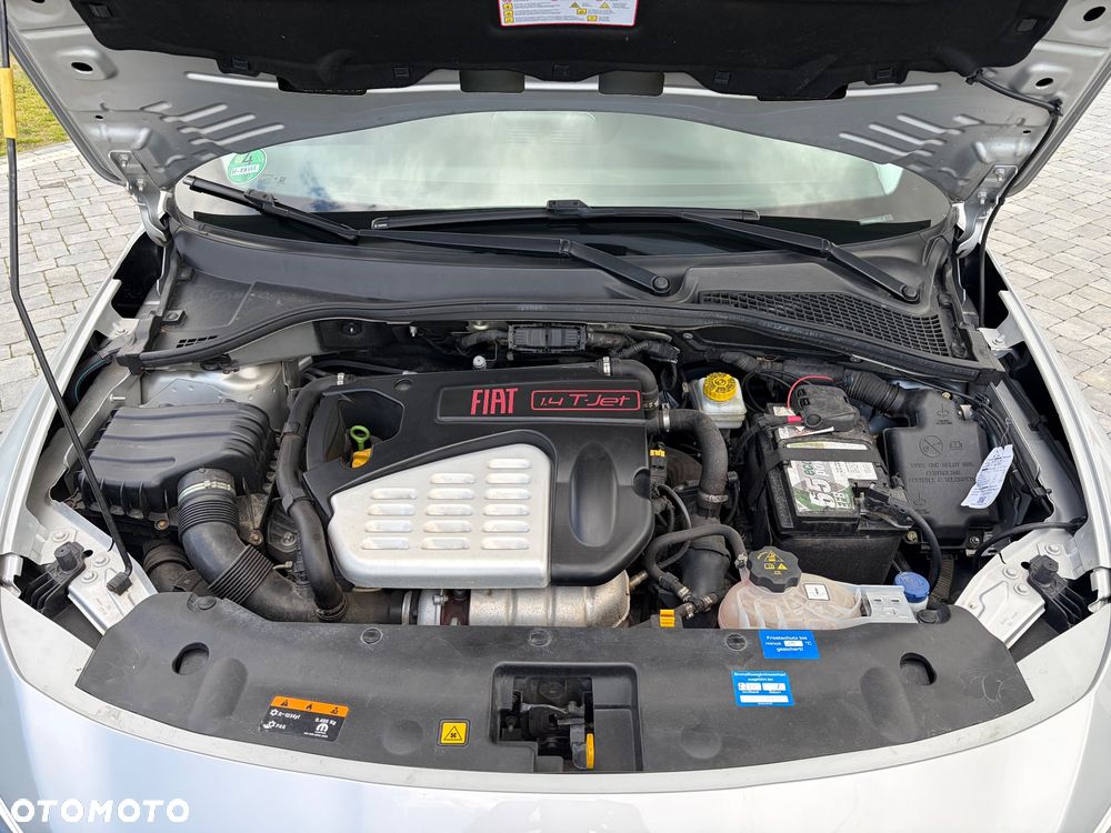 Fiat Tipo 1.4 T-Jet 16v Lounge - 38