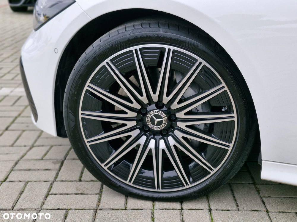 Mercedes-Benz CLE - 40