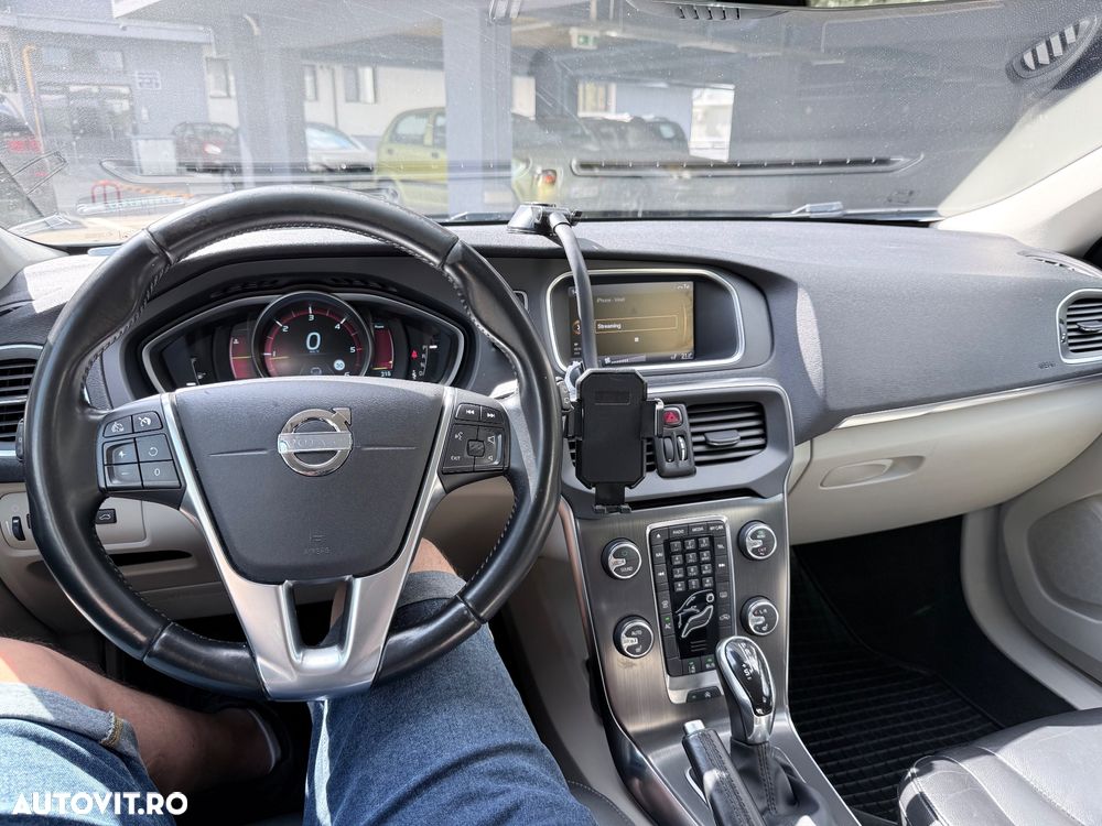 Volvo V40 D2 Aut. Summum - 15