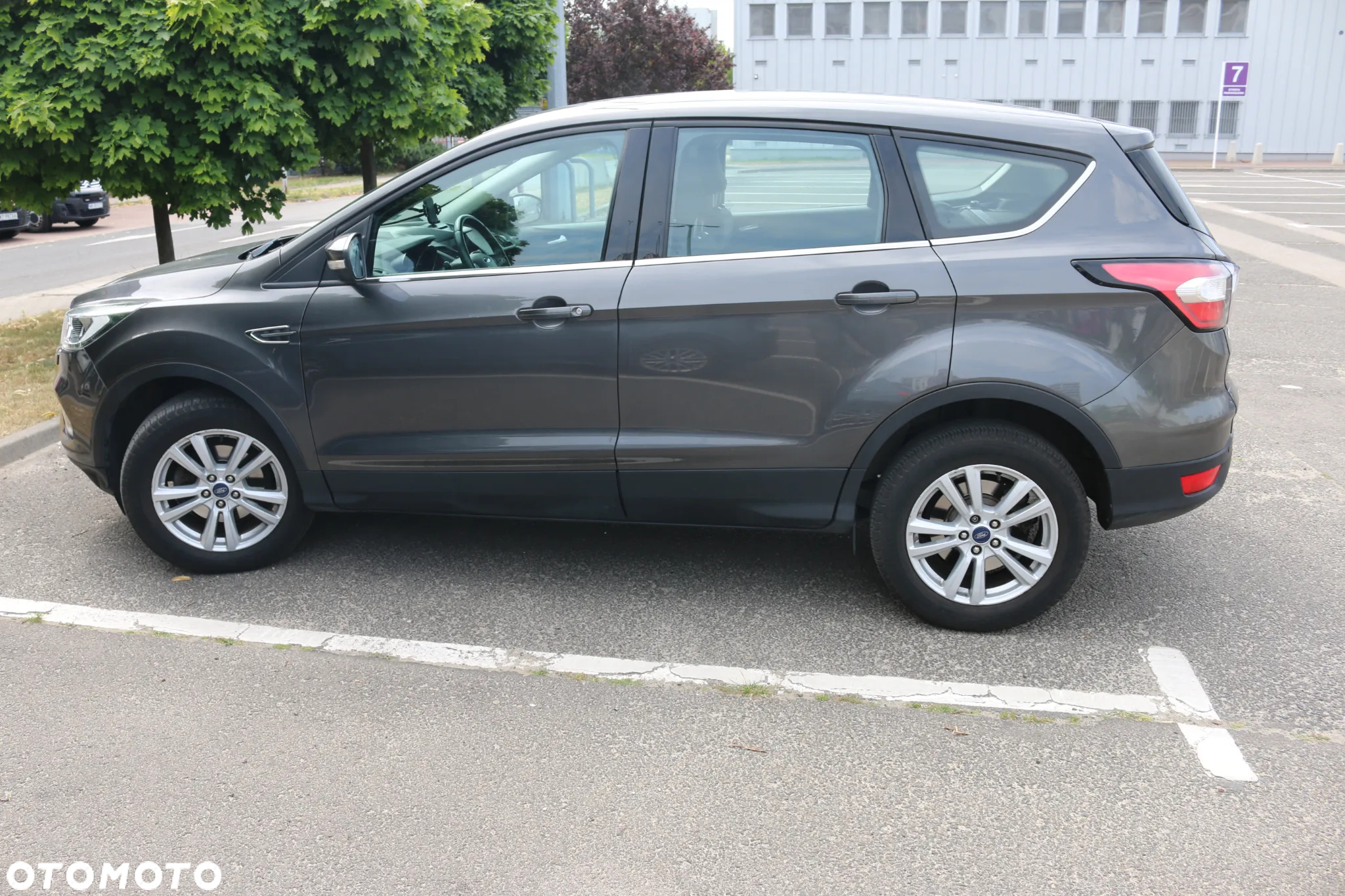 Ford Kuga - 5