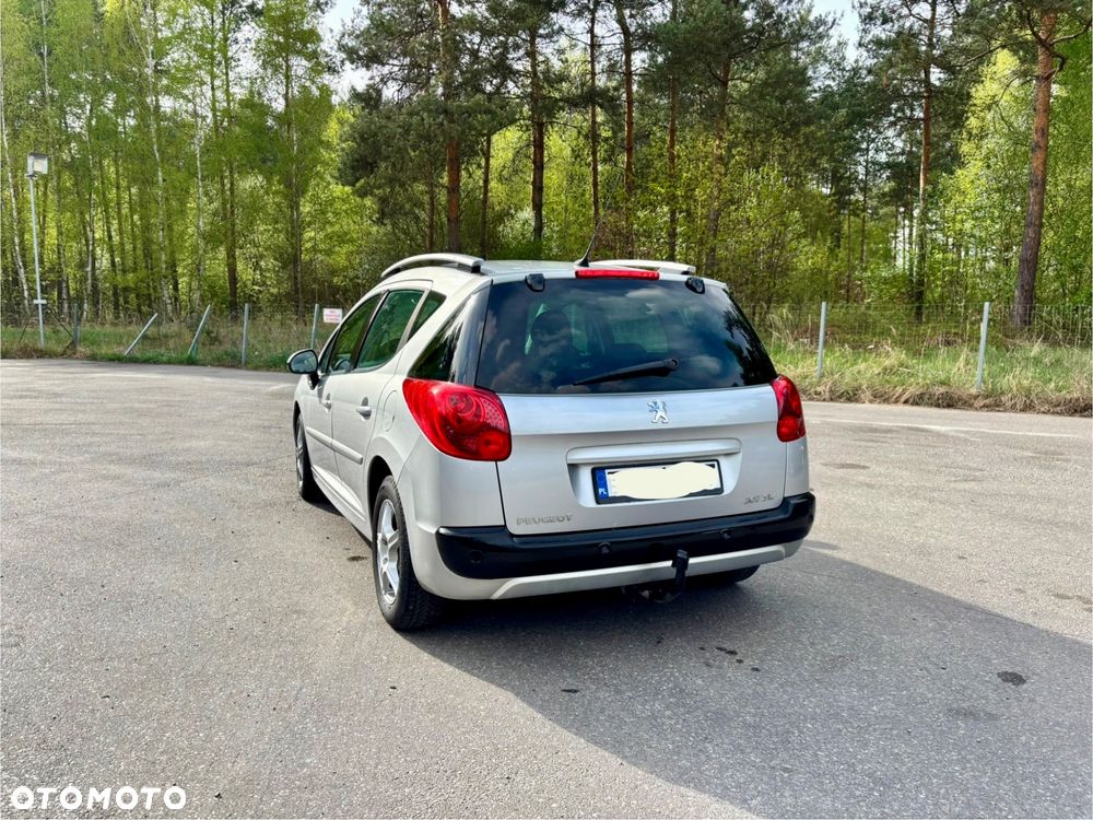 Peugeot 207 1.6 Premium - 10