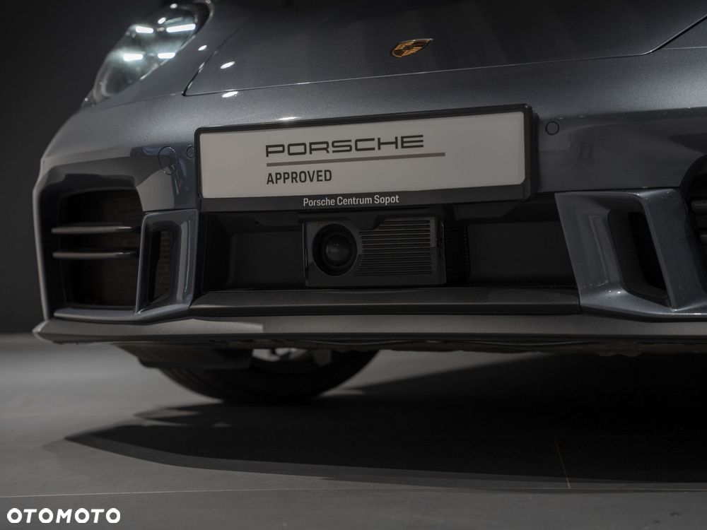 Porsche 911 Carrera PDK - 19