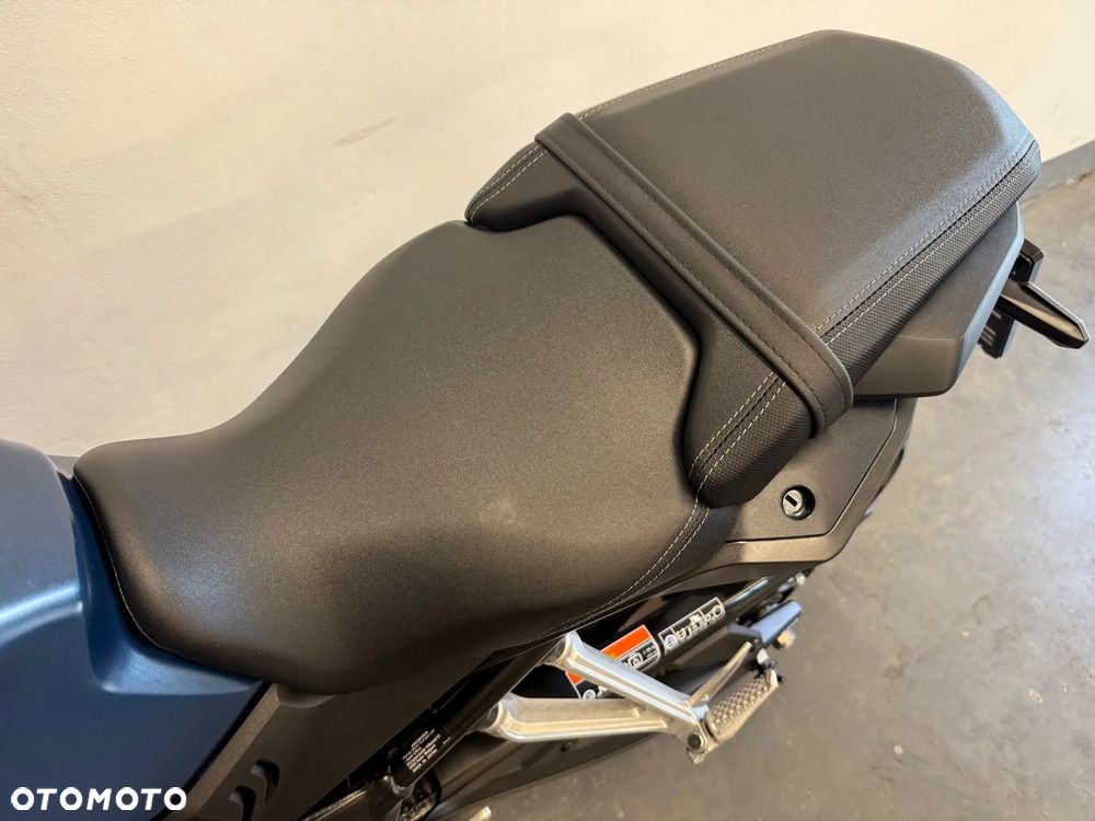 Honda CB - 26