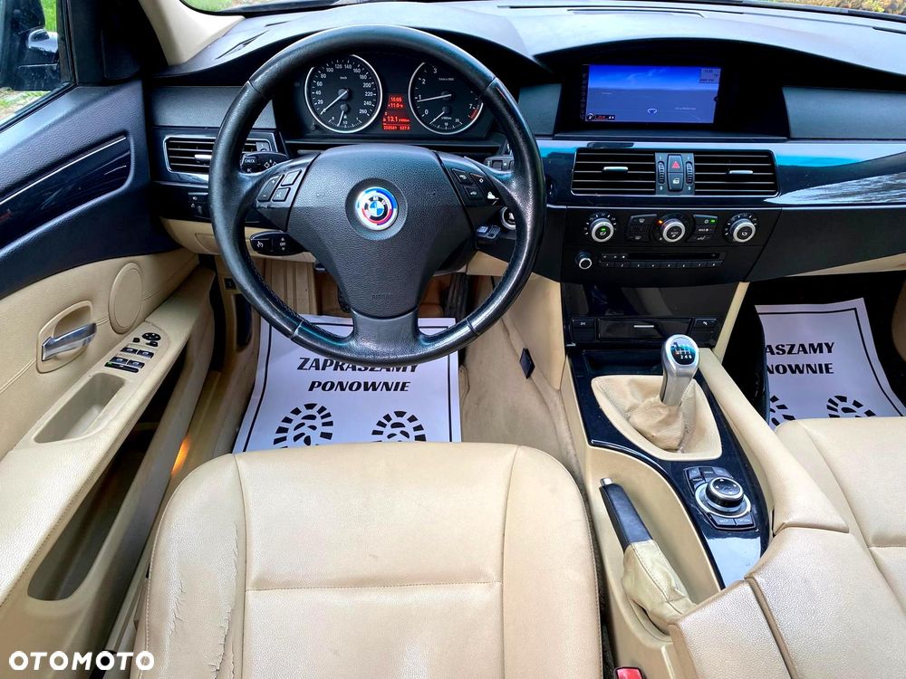 BMW Seria 5 520i Edition Exclusive - 25