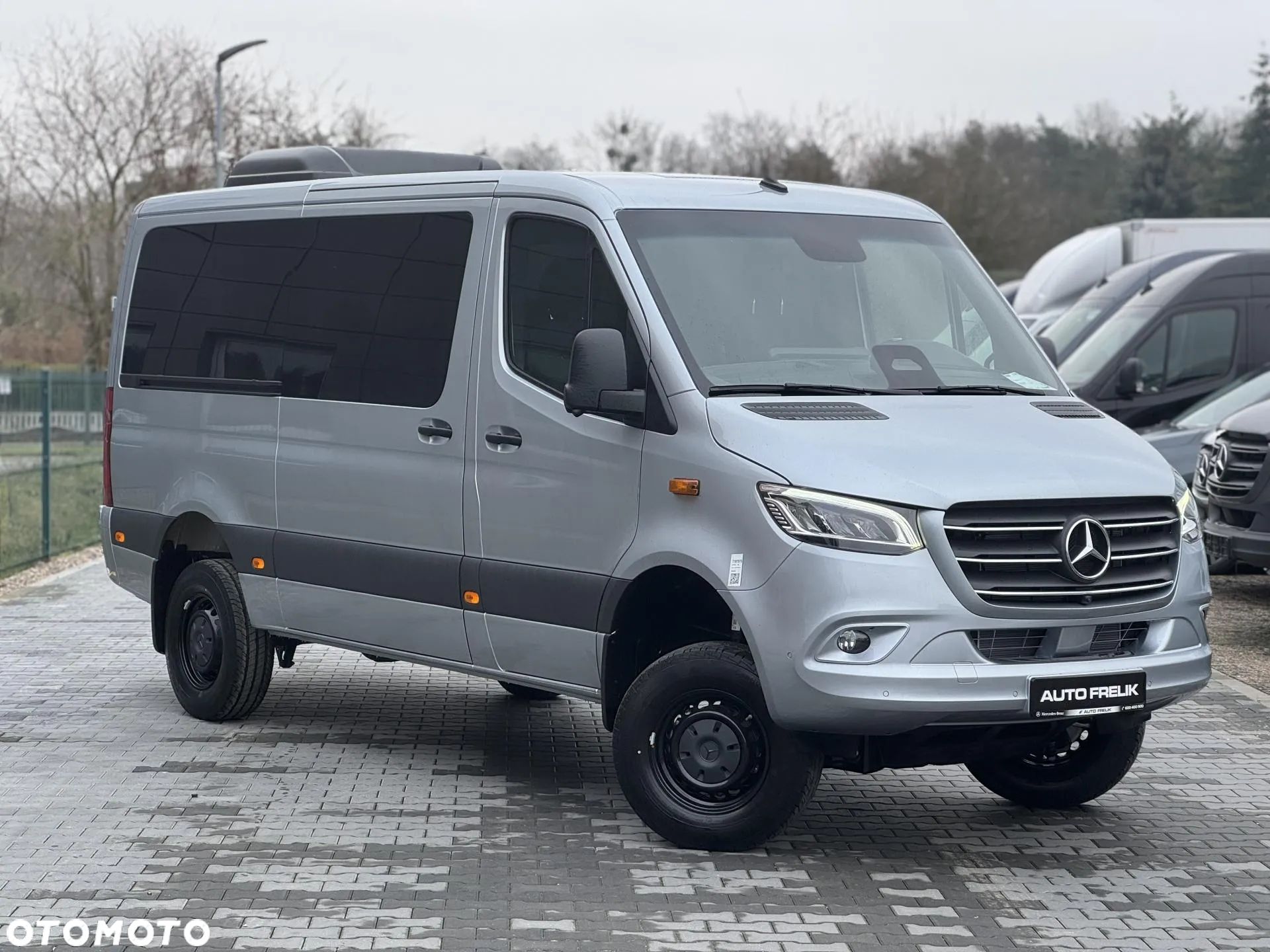 Mercedes-Benz Sprinter - 1