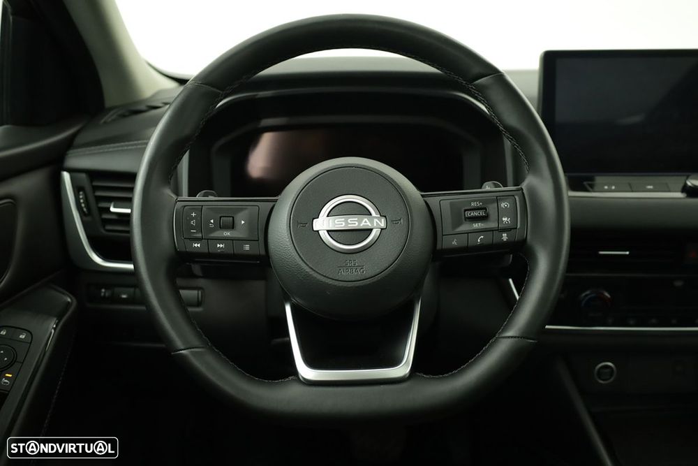 Nissan Qashqai 1.3 DIG-T N-Connecta LED Xtronic - 15