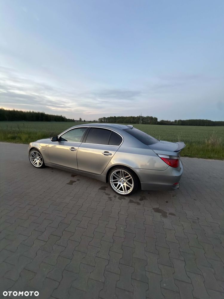 BMW Seria 5 535d - 7