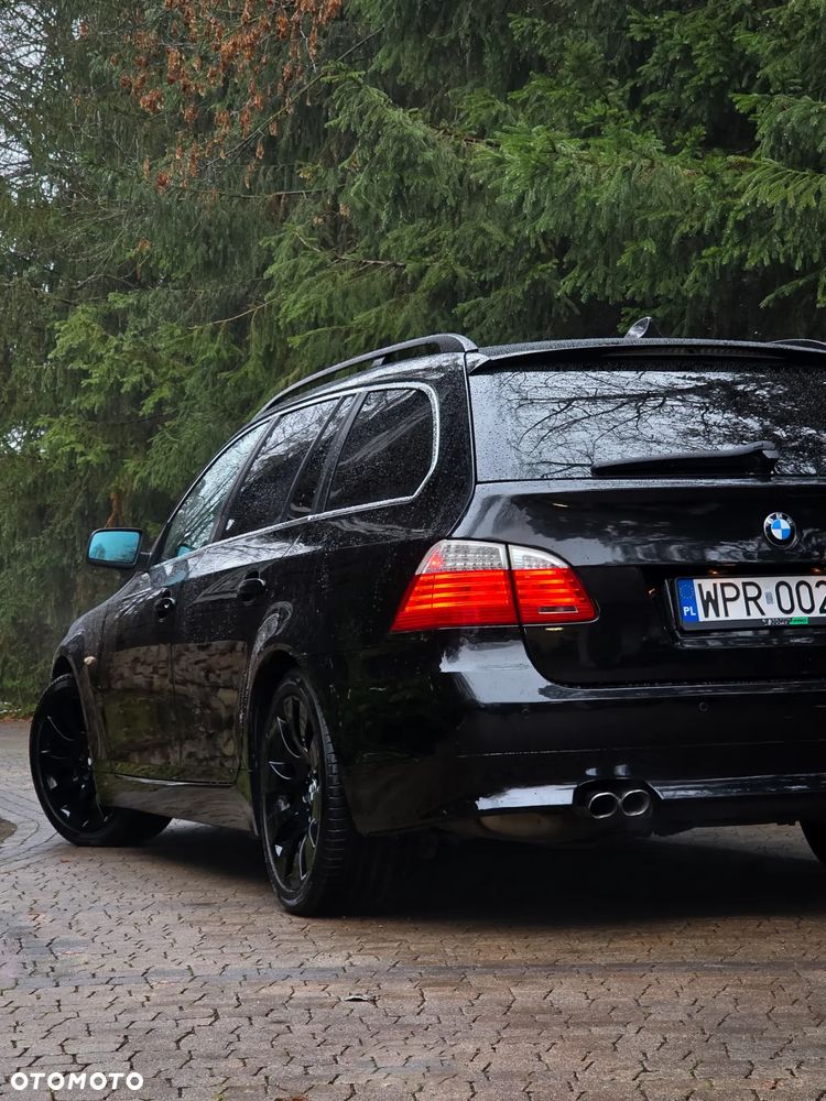 BMW Seria 5 525d - 5
