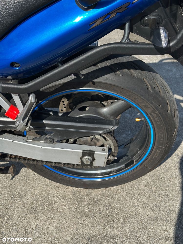 Kawasaki ZR - 13