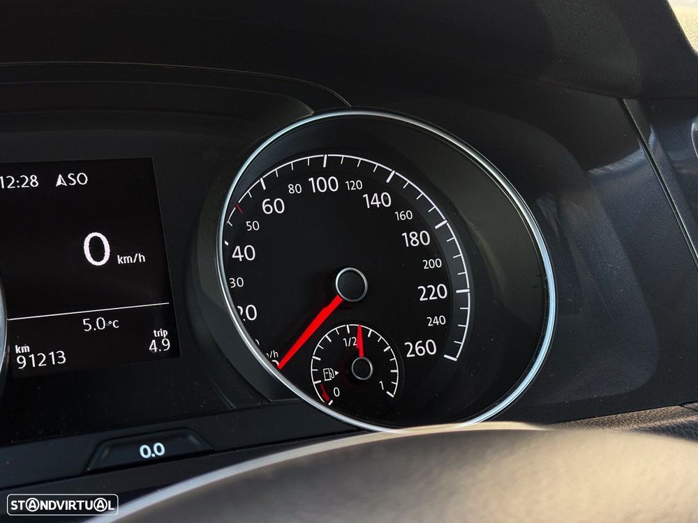 VW Golf 1.0 TSI Confortline - 13