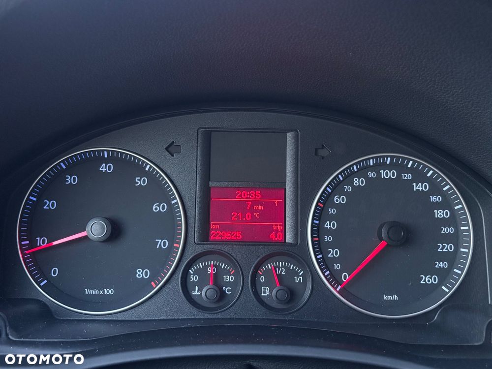 Volkswagen Golf 1.4 TSI Trendline - 25