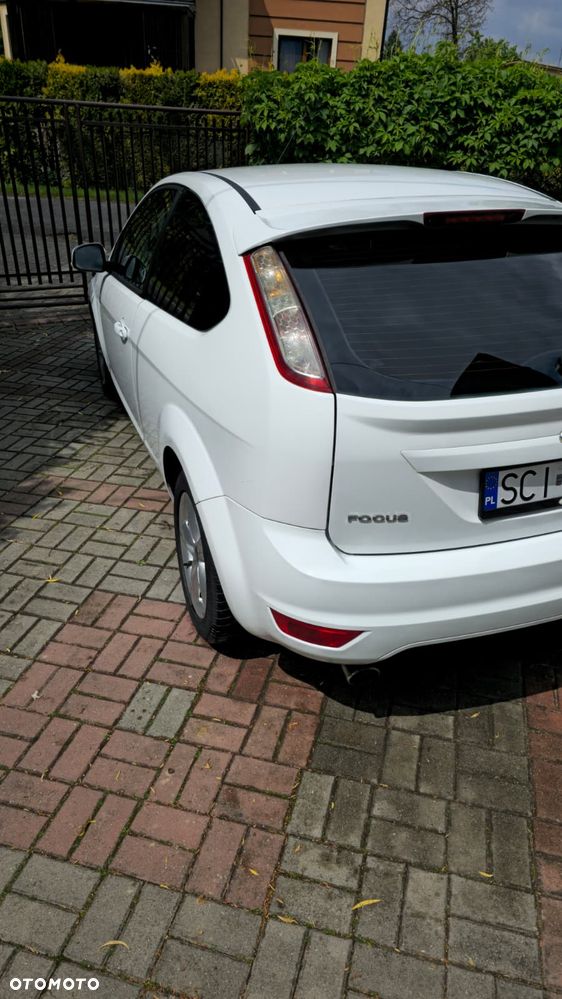 Ford Focus 1.8 FF Trend - 6